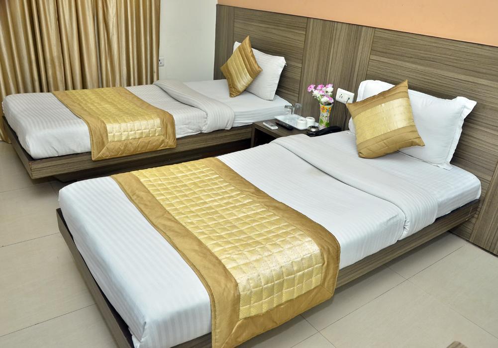 Oyo 18753 Hotel Glance Inn New Delhi Exterior photo